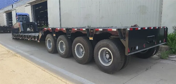 Négytengelyes Alacsony alváz Szállító Félpótkocsi